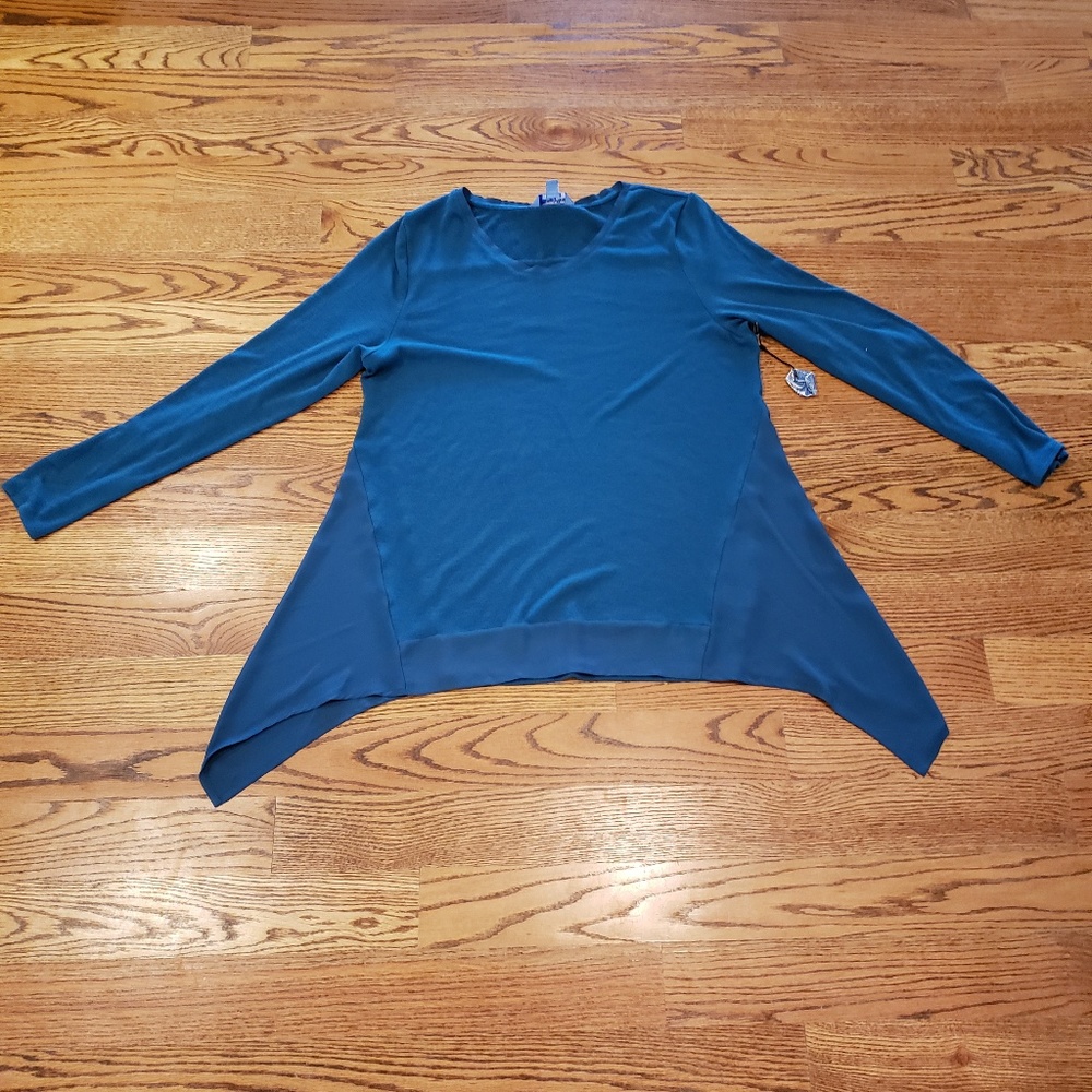 Blue mixed media a symmetrical shirt